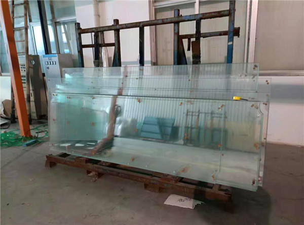 智能调光玻璃制作要求及生产过程